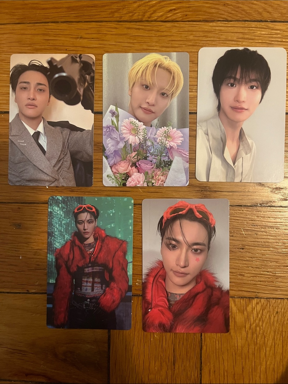 Set of 5 OFFICIAL Seongwha of Ateez photocards (set #3)